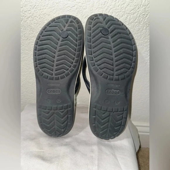 Crocs Unisex Crocband Flip Flop Sandal Black Size W12 M10 - Picture 9 of 13